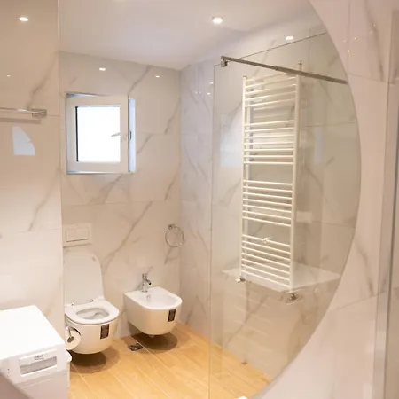 Luxury Lakeview In Appartement *